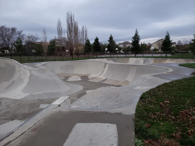 Tanzanite Community Dog Park, a dog-friendly accessible destination in Sacramento, California