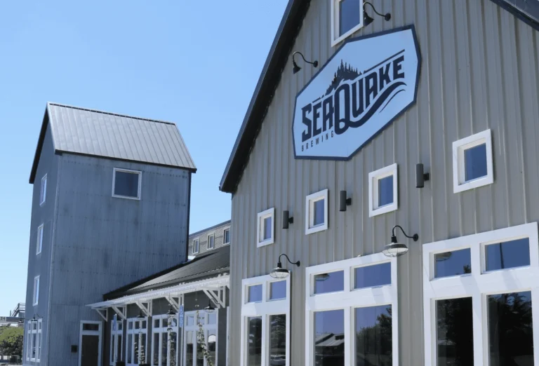 SeaQuake Brewing, a dog-friendly bar in Crescent City, California