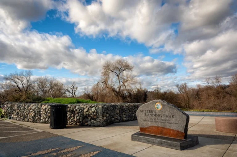 Sutter’s Landing Park