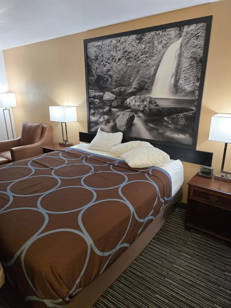 Super 8 by Wyndham Oroville