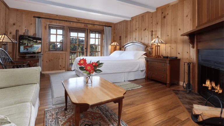 Spacious rooms.