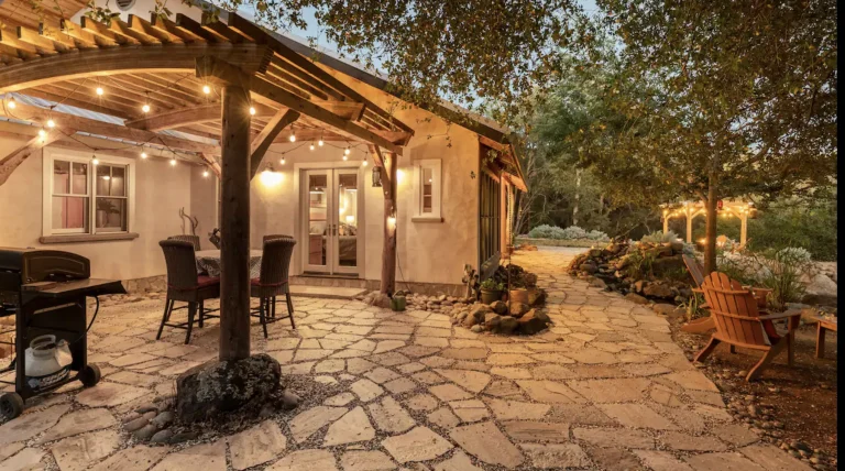 Sonora Straw Bale House — dog-friendly vacation rentals in Sonora