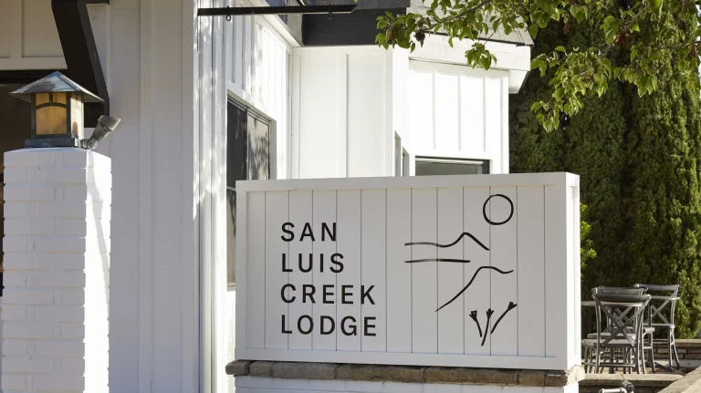 San Luis Creek Lodge, a dog-friendly hotel in San Luis Obispo, California