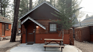 Three Pines Cabins Lodge and