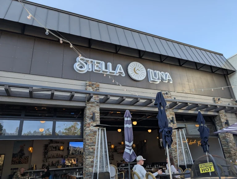Stella Luna Restaurant