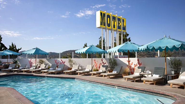 Skyview Los Alamos, a dog-friendly hotel in Los Alamos, California