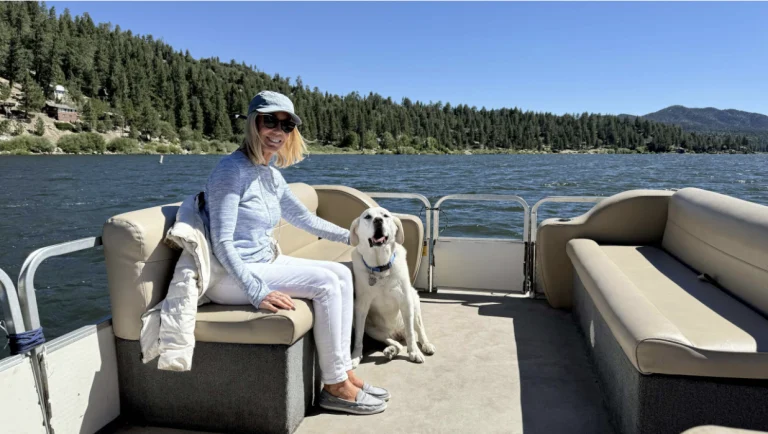 Maya & Roxanne on a Holloway's Marina & RV Park Pontoon Boat.