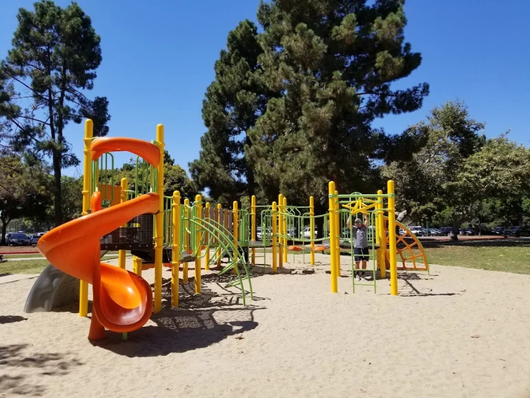 Camino Real Off Leash Dog Area, a dog-friendly dog park in Ventura County, California