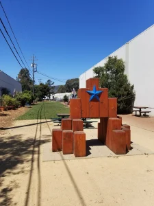 City of Brisbane Dog Park, a dog-friendly dog park in San Mateo County, California