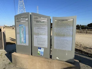 Dog Park, a dog-friendly dog park in San Mateo County, California