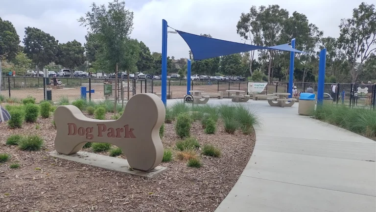 Poinsettia Dog Park, a dog-friendly dog park in San Diego County, California