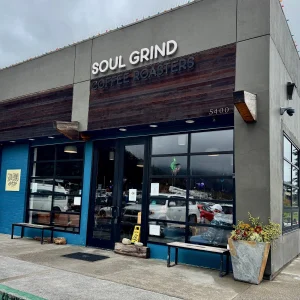 Soul Grind Coffee Roasters, a dog-friendly destination in Pacifica, California