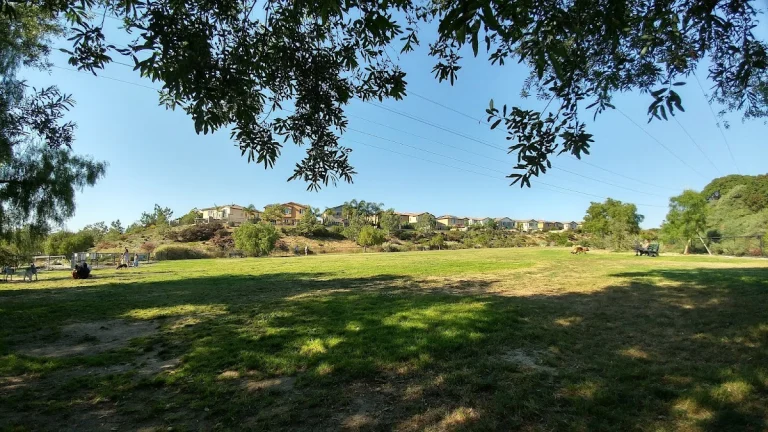 Torrey Hills Dog Park, a dog-friendly dog park in San Diego County, California