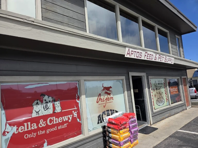 Aptos Feed and Pet Supply, a dog-friendly pet supply store in Aptos, California