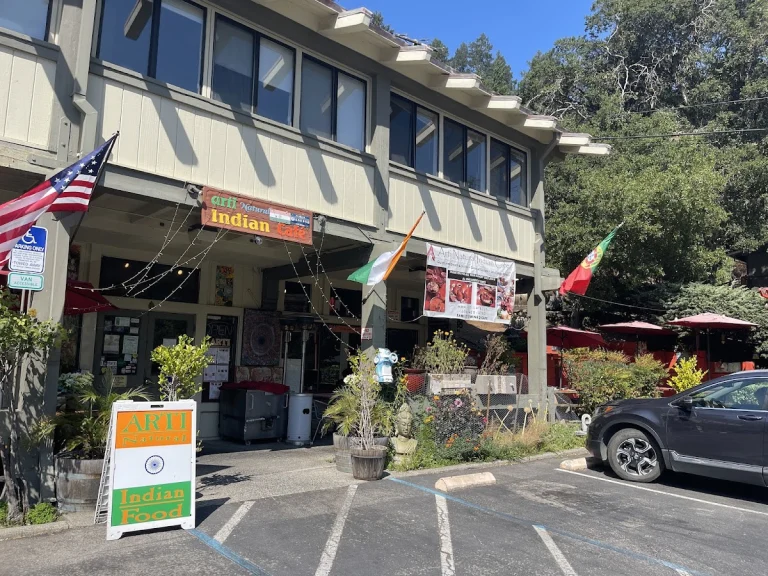 Arti Natural Organic Indian, a dog-friendly restaurant in Lagunitas, California