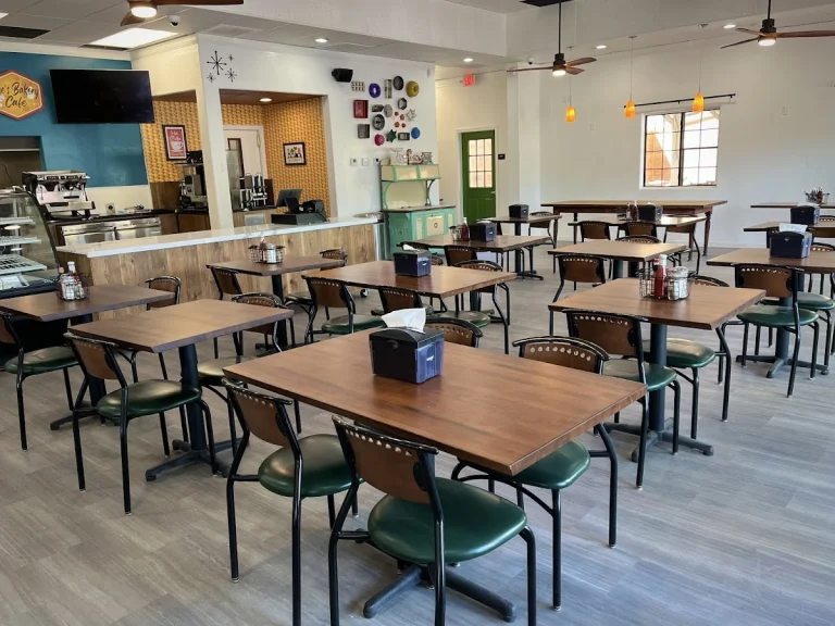 Bee’s Bakery Cafe