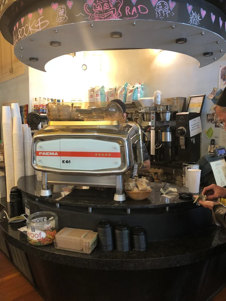 Cafe La Vie