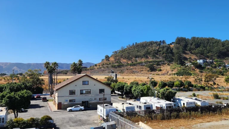 Candlestick RV Park, a dog-friendly campground in San Francisco, California