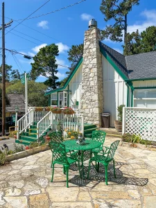 Carmel Green Lantern Inn