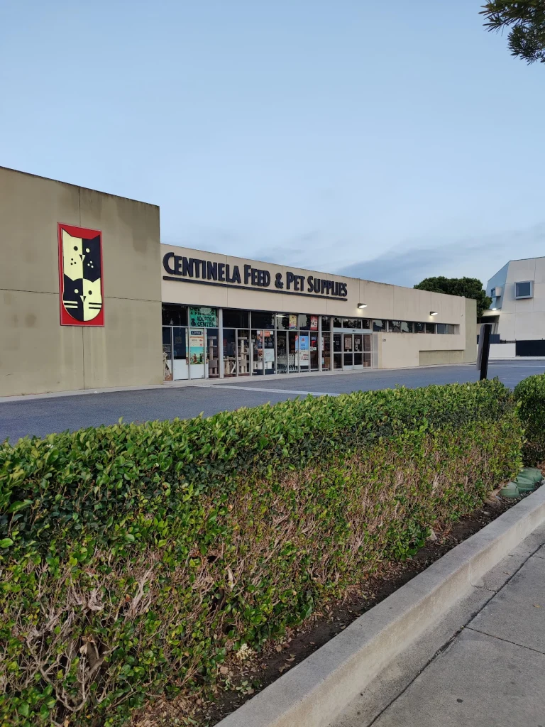 Centinela Feed Culver City, a dog-friendly pet supply store in Culver City, California