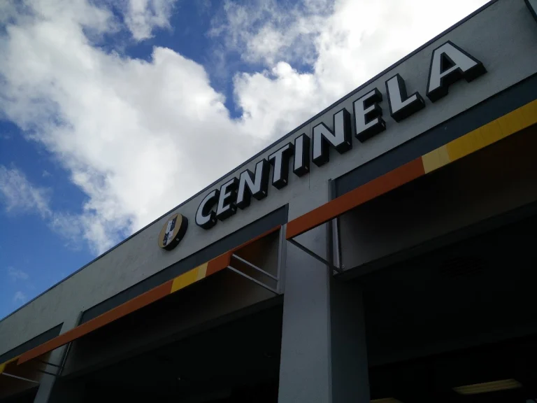 Centinela Feed Rancho Palos, a dog-friendly pet supply store in Rancho Palos Verdes, California