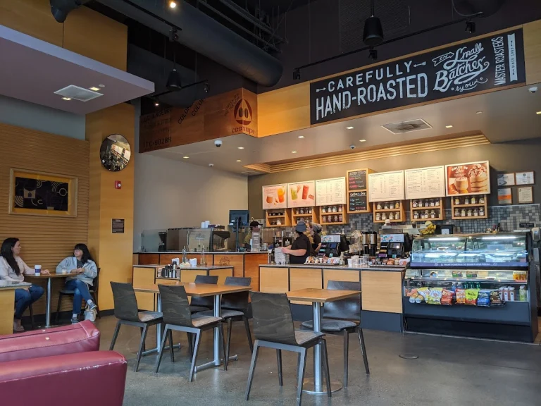 Coffee Bean & Tea Leaf