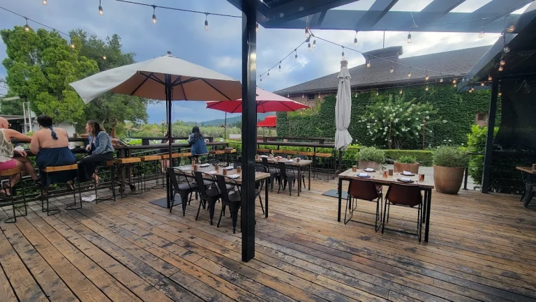 Coqueta Napa Valley, a dog-friendly restaurant in Yountville, California