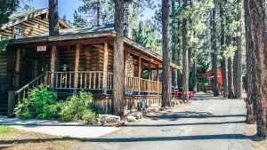Eagle’s Nest Lodge