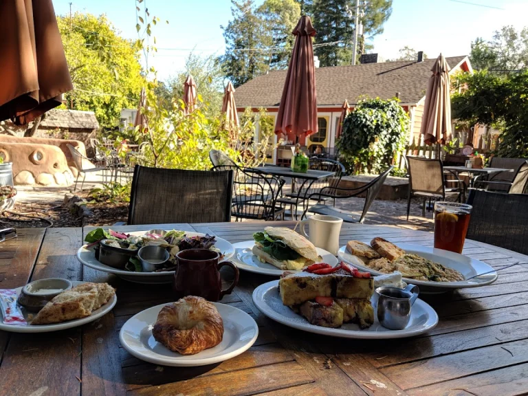Fork Roadhouse, a dog-friendly restaurant in Sebastopol, California