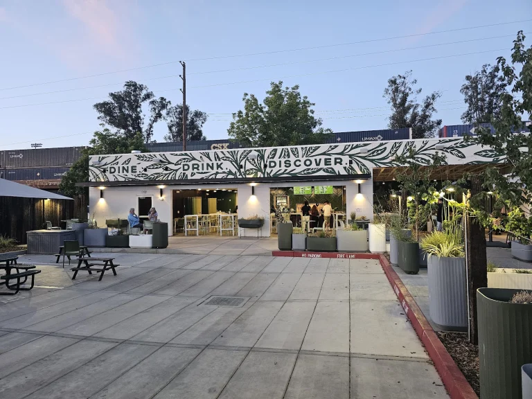 Garden At The Line