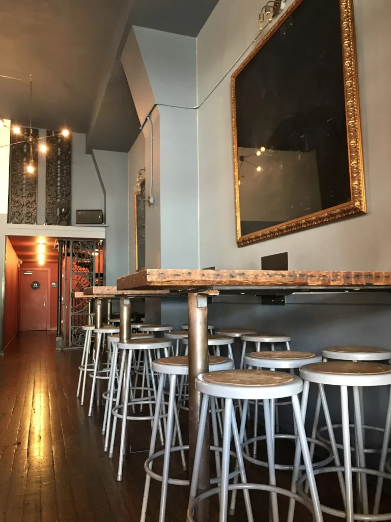 Gashead Tavern, a dog-friendly restaurant in San Francisco, California