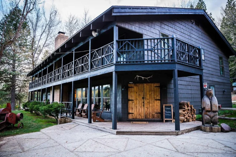 Greenhorn Creek Guest Ranch, a dog-friendly restaurant in Quincy, California