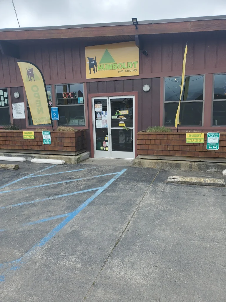 Humboldt Pet Supply, a dog-friendly pet supply store in Arcata, California