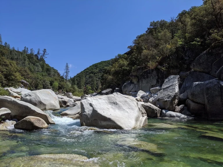 Kneebone Beach trail — Google Places photo