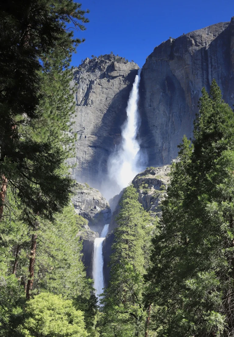 Lower Yosemite Falls Trailhead