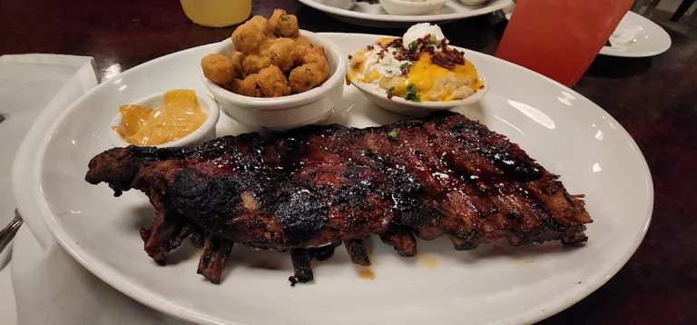 Lucille's Smokehouse BBQ, a dog-friendly restaurant in Rocklin, California