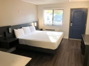 Motel 6 Sacramento, CA – Natomas & SMF Airport