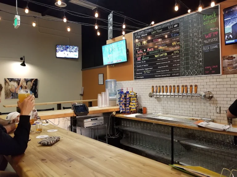 Ol’ Republic Brewery, a dog-friendly bar in Rancho Cordova, California