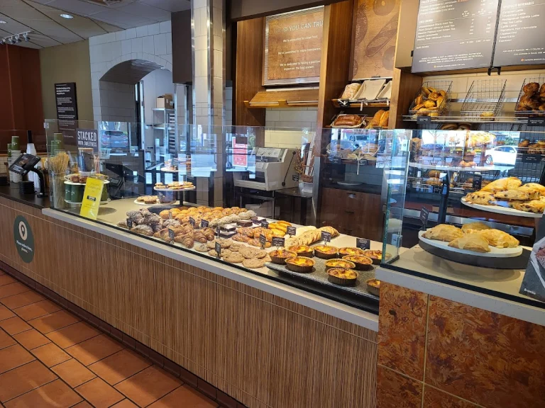 Panera Bread, a dog-friendly restaurant in Concord, California