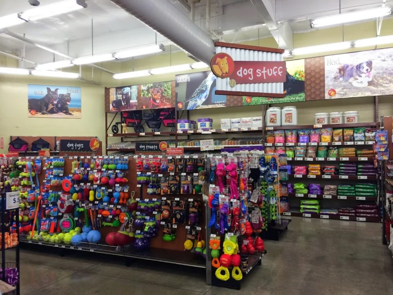 Pet Food Express Livermore, a dog-friendly pet supply store in Livermore, California