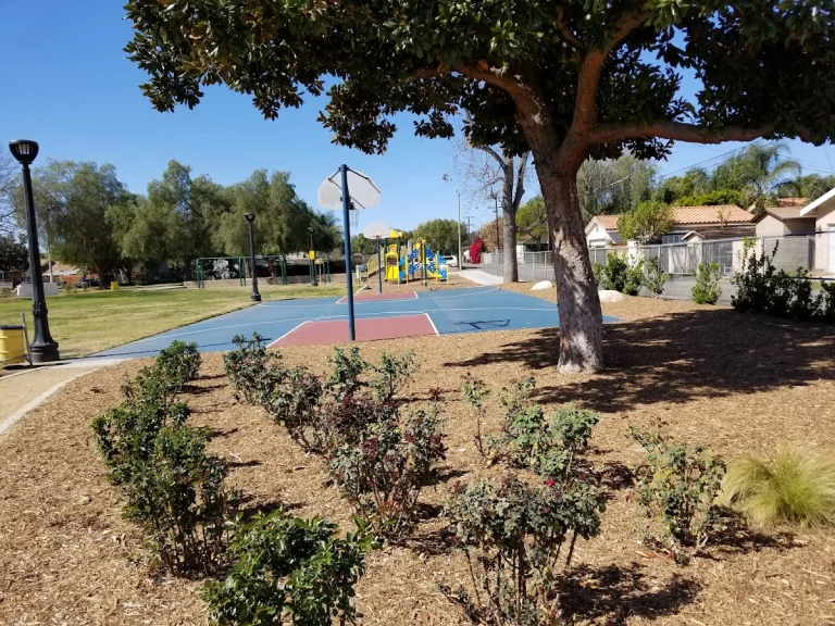 Sam Alba Memorial Park, a dog-friendly park in Ontario, California
