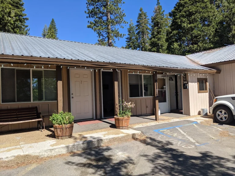 Tahoe North Shore Lodge