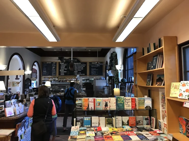 The Depot Bookstore & Cafe, a dog-friendly restaurant in Mill Valley, California