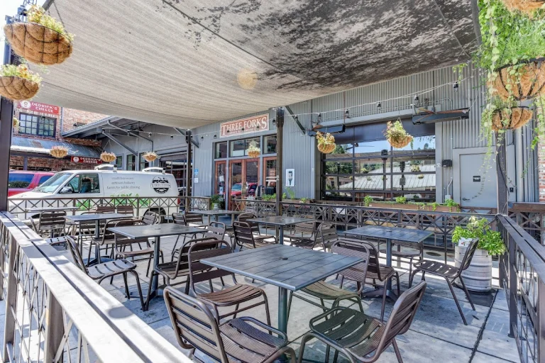 Three Forks Bakery, a dog-friendly restaurant in Nevada City, California