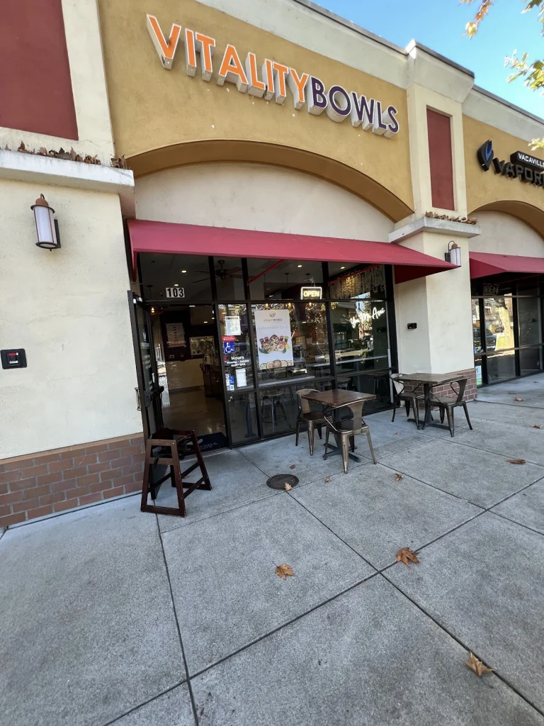 Vitality Bowls, a dog-friendly restaurant in Vacaville, California