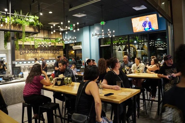 Barrel Brothers Brewing Kitchen & Cocktails